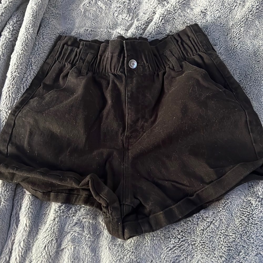 black high rise shorts medium